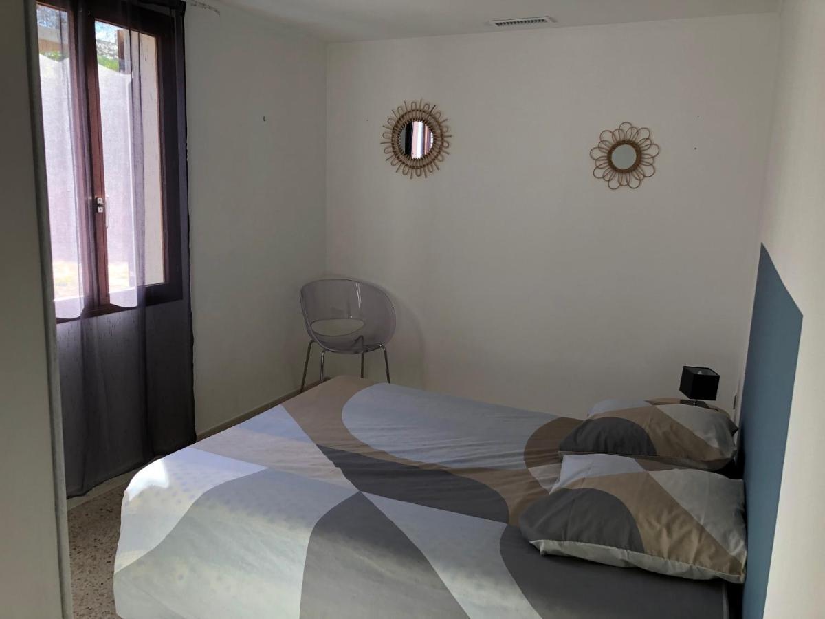 Maison Au Calme Avec Parking En Petite Camargue Beauvoisin  Exteriör bild